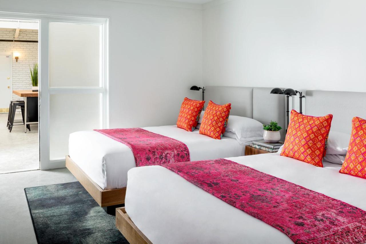 Bluebird Spa City Motor Lodge ซาราโทกาสปริงส์ ภายนอก รูปภาพ